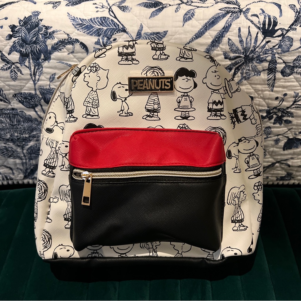 Bioworld Peanuts Mini Backpack